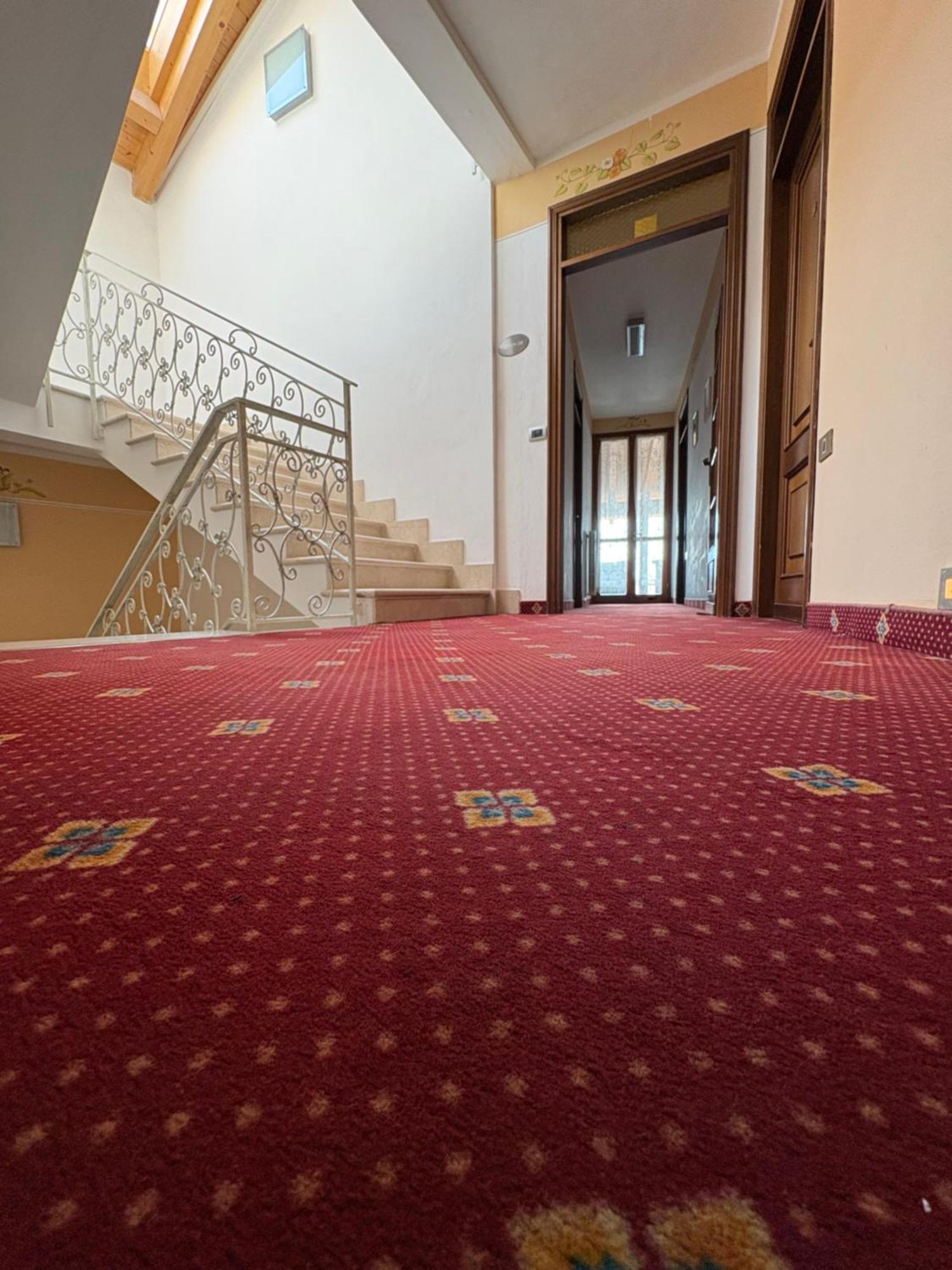 Garni Hotel 티날레 외부 사진
