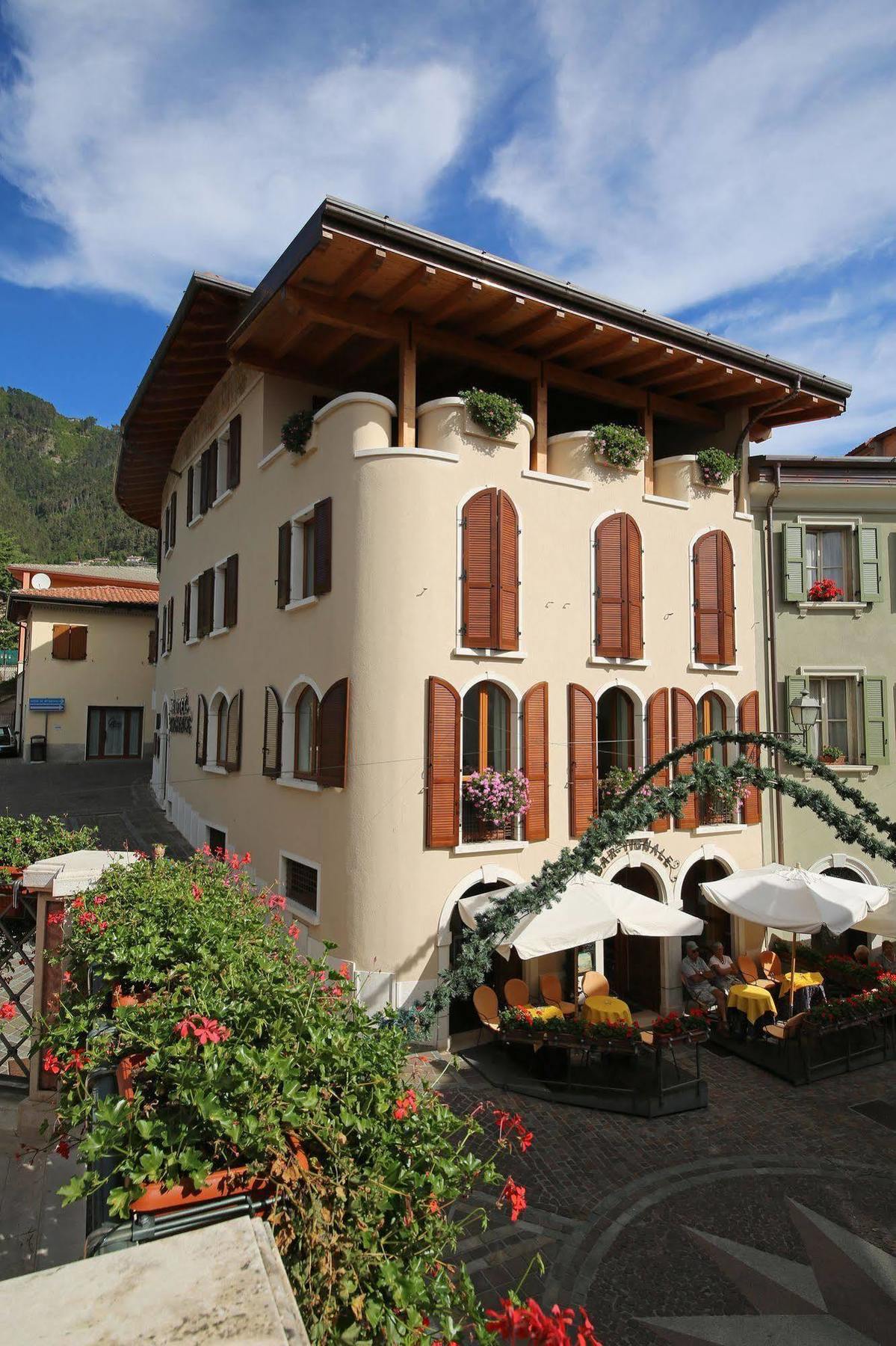 Garni Hotel 티날레 외부 사진